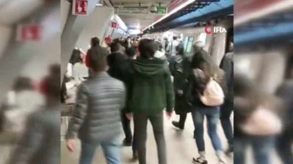 Yenikapı-Hacıosman metro hattında arıza