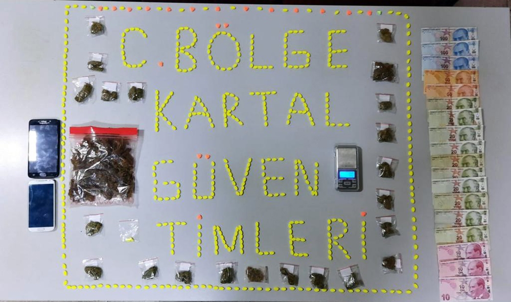 ‘Yeşil çay’ parolasıyla uyuşturucu satan şahsa operasyon