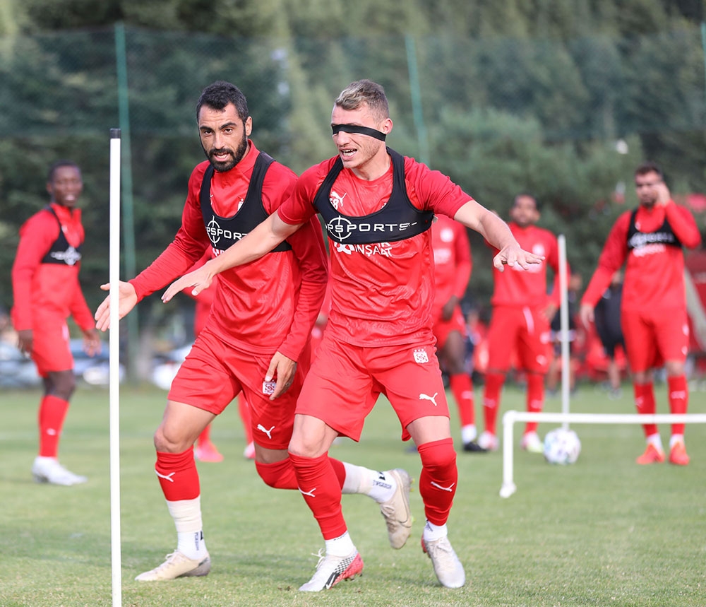 Yiğidolar’ın kampı neşeli geçiyor