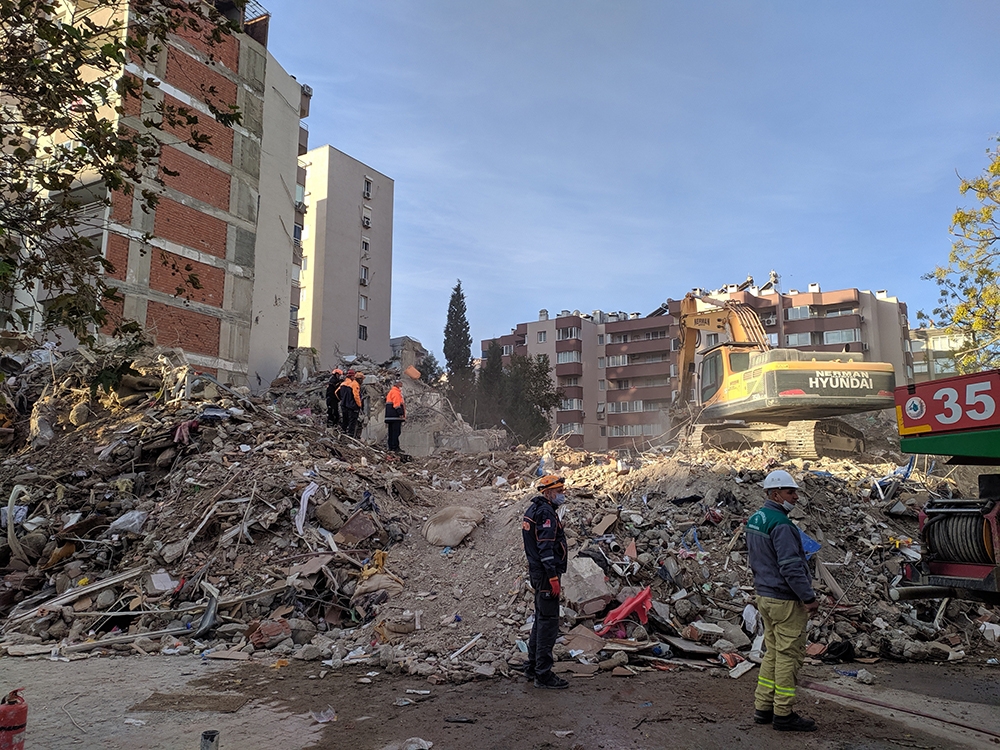 Yılmaz Erbek Apartmanı’nda arama kurtarma çalışmaları sona erdi