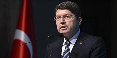 Yılmaz Tunç: Trafik tartışmalarında arabadan inmek suç olacak