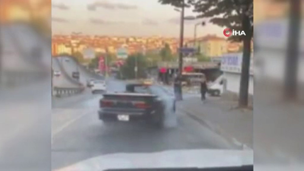 Yol ortasında drift yapan trafik magandası, polis ekiplerince yakalandı