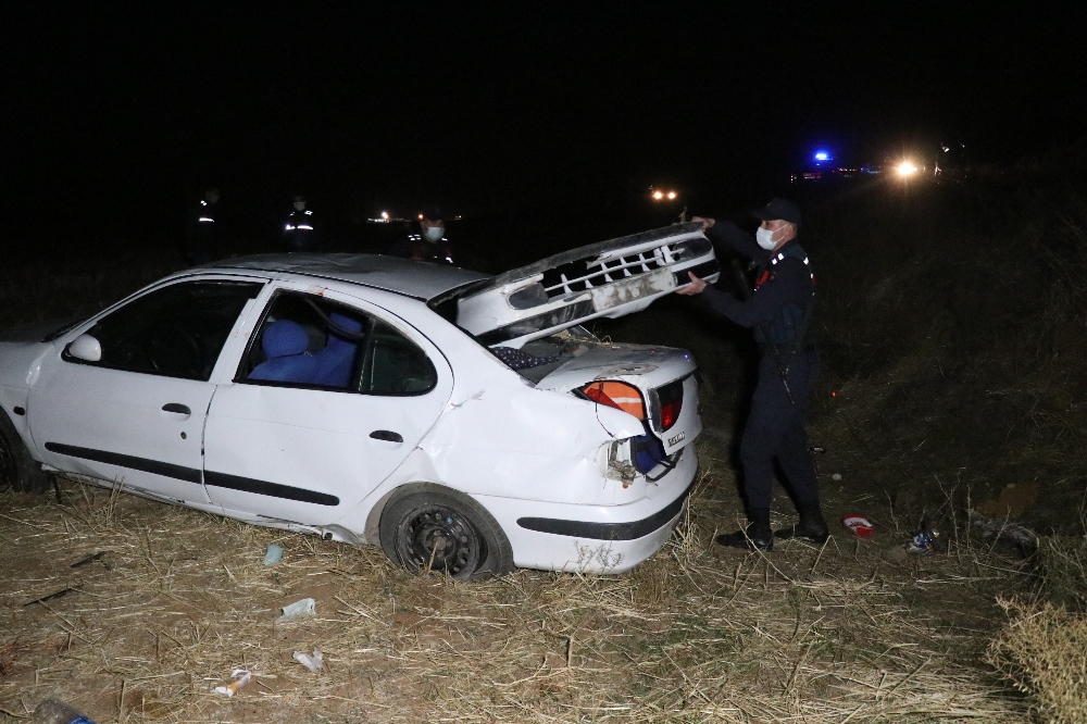 Yola düşen kamyon lastiği can aldı: 1 çocuk ölü, 4 yaralı