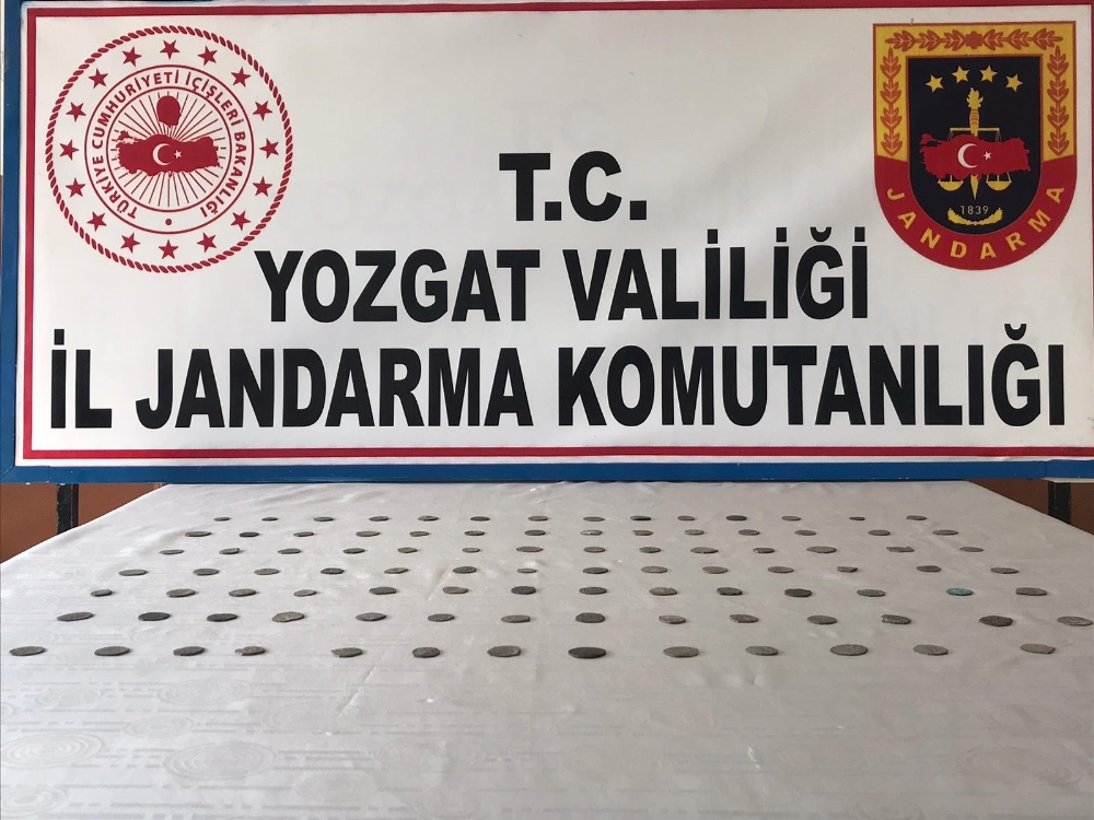 Yozgat’ta Selçuklu dönemine ait 97 adet sikke ele geçirildi