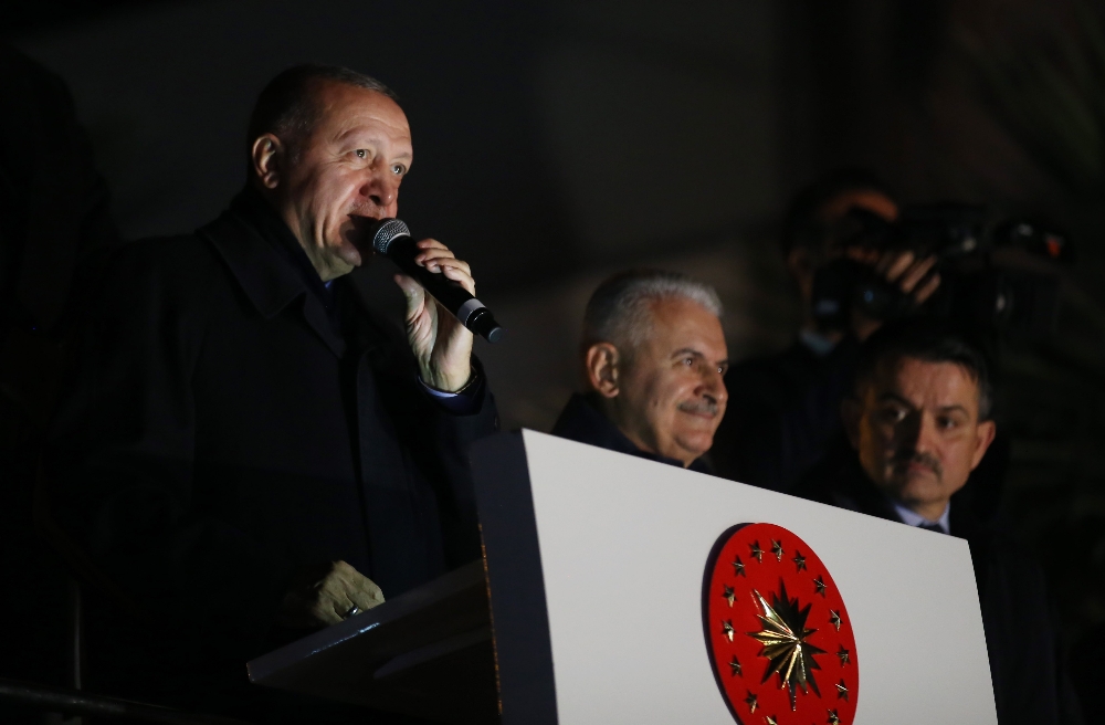 YPG'ye Verilen 33 Bin Tır Silahı Bulduk, Şimdi Onları Topluyoruz”