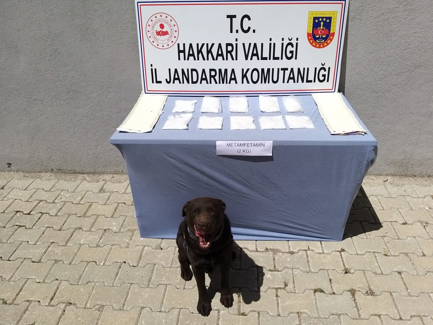 Yüksekova’da 2 kilo metamfetamin ele geçirildi