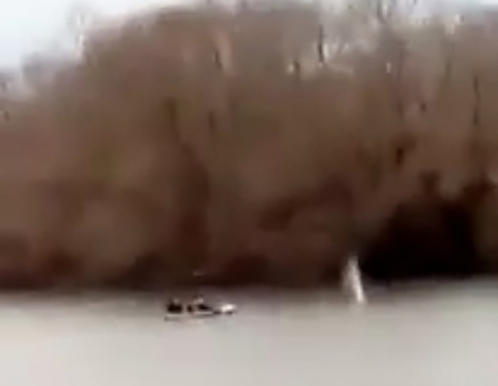 Yunanlılar mültecilere gerçek mermiyle saldırdı