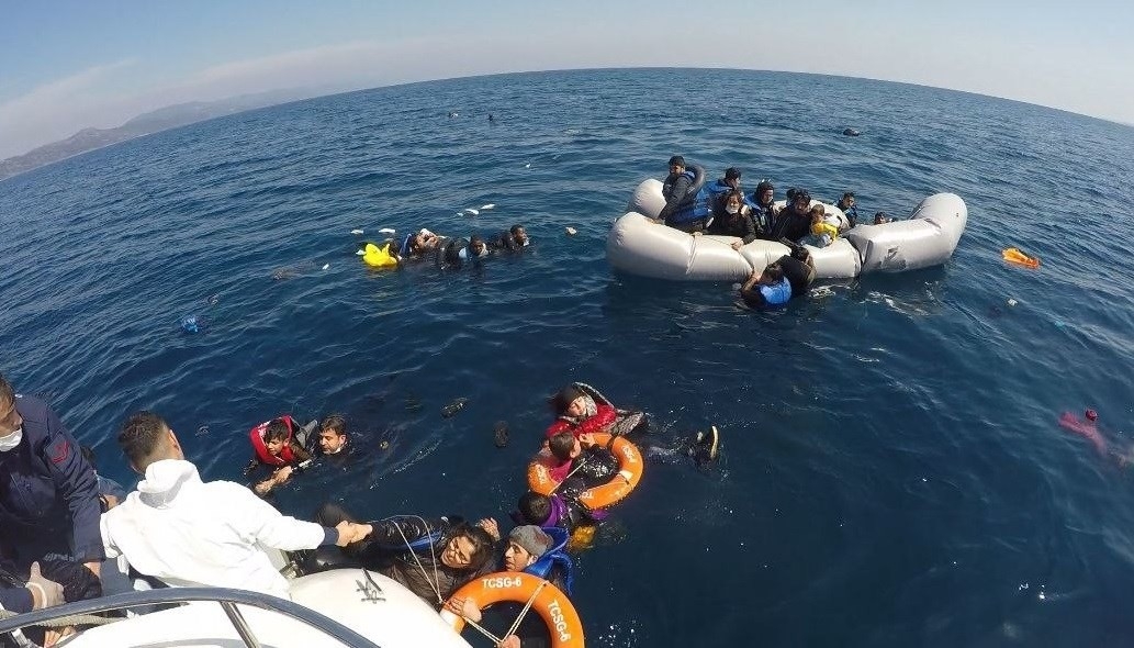 Yunanlıların dövdüğü düzensiz göçmen “Yaklaşık yarım saat bizi dövdüler”