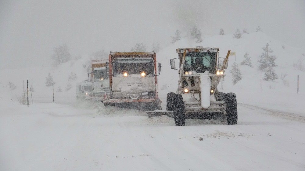 Yurtta soğuk hava ve kar yağışı etkisini sürdürüyor