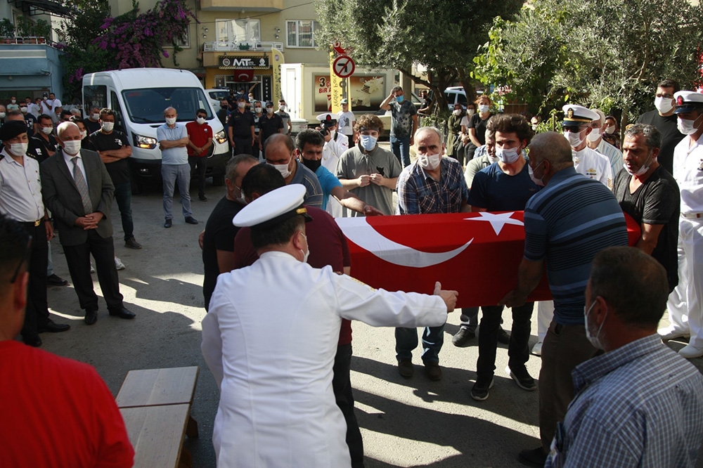 Yüzbaşı Ahmet Güven Orhangazi’de toprağa verildi
