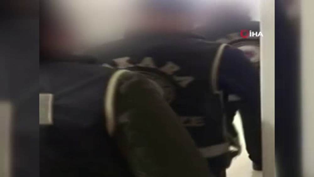 Zengin Suriyelileri haraca bağlayan çete çökertildi