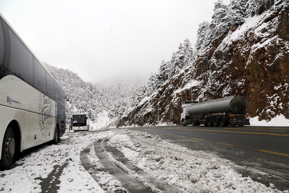 Zigana Dağında Kar Kalınlığı 15 Santimetreyi Geçti