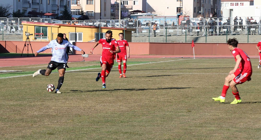 Ziraat Türkiye Kupası: 24 Erzincanspor: 2 - Beşiktaş: 0