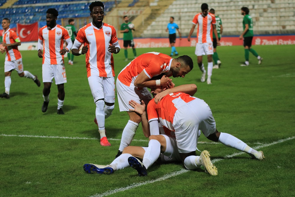 Ziraat Türkiye Kupası: Adanaspor: 2 - Sakaryaspor: 2