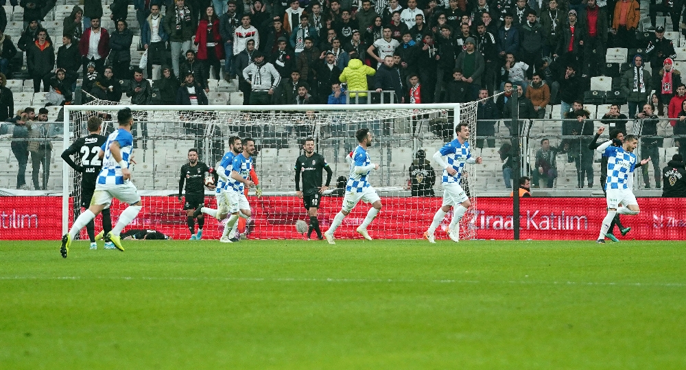 Ziraat Türkiye Kupası: Beşiktaş: 2 - BB Erzurumspor: 3 (Maç sonucu)