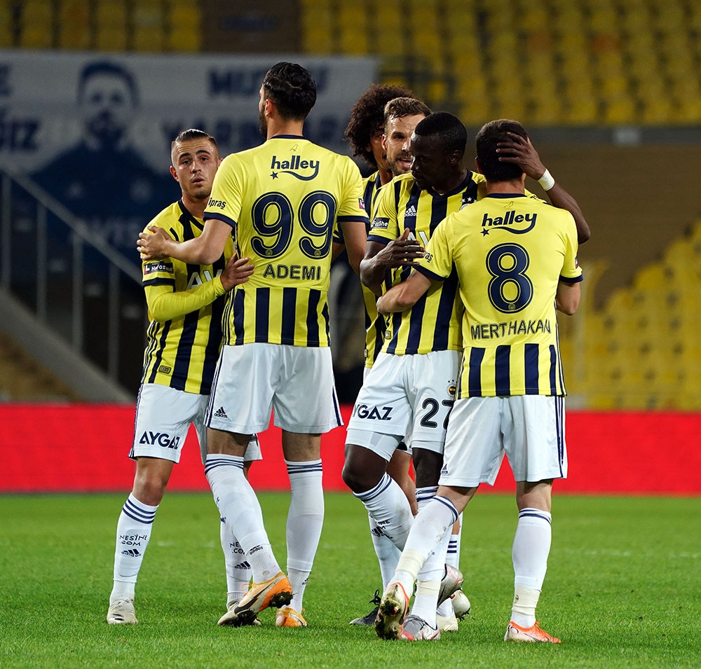 Ziraat Türkiye Kupası: Fenerbahçe: 4 - Sivas Belediyespor: 0