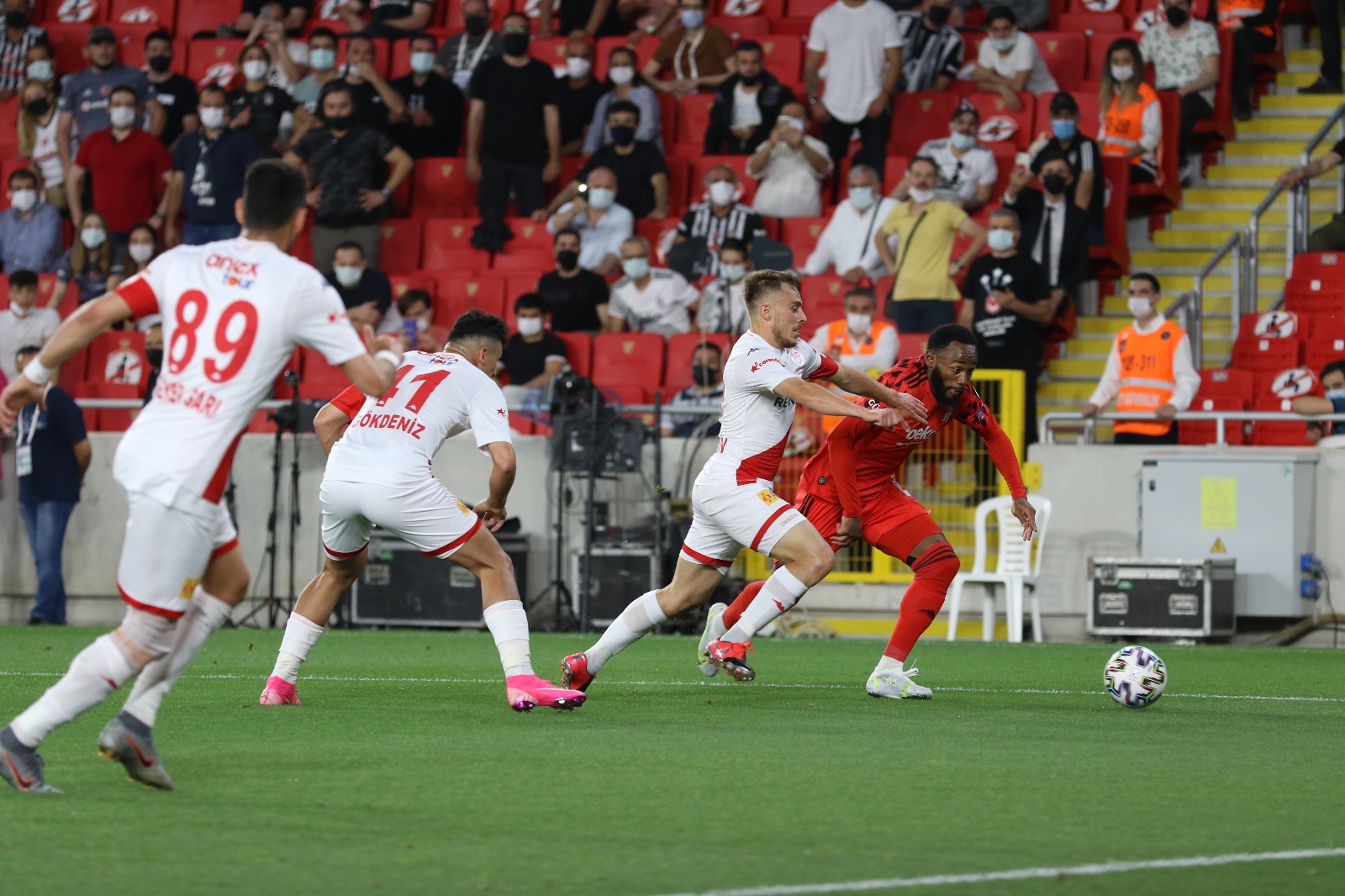 Ziraat Türkiye Kupası Finali: Antalyaspor: 0 - Beşiktaş: 2 (İlk yarı)