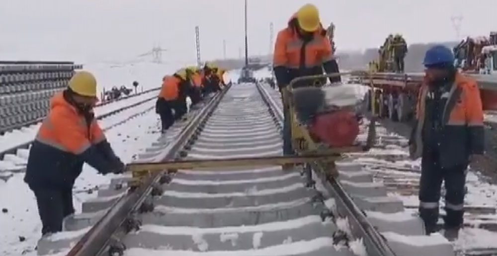 Zorlu kış şartlarına rağmen YHT çalışmaları hızla sürüyor