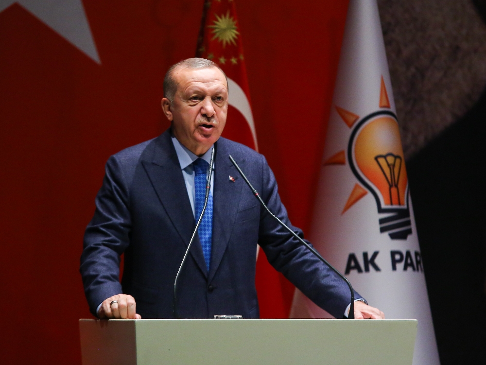 “Zorunlu olmadıkça kesinlikle evden dışarı çıkmamalısınız”