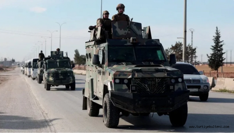 Terörist elebaşı Mazlum Abdi duyurdu: YPG Halep'ten çekiliyor