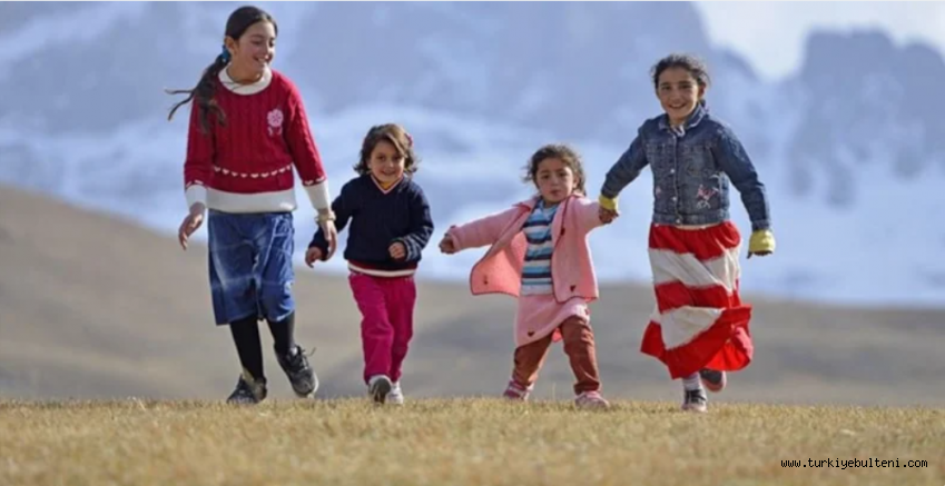Türkiye nüfusunun yüzde 24,8'ini çocuk nüfus oluşturdu