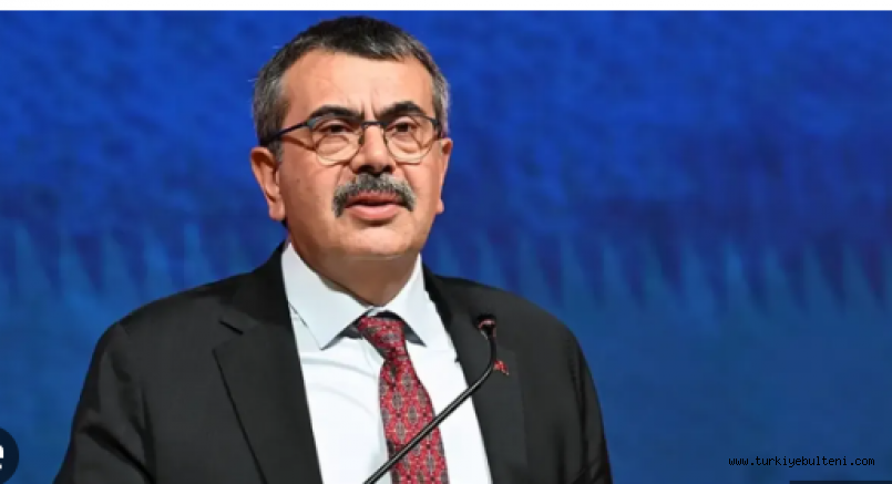  Yusuf Tekin:Laiklik bildirisini imzalayanlar hakkında suç duyurusunda bulunacağım